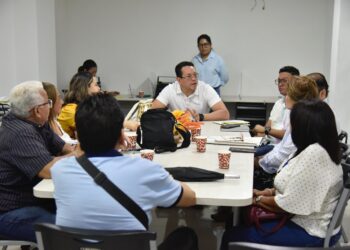 Viceministro Jaime Berdugo lidera reunión de seguimiento sobre acciones relacionadas con familias afectadas por viviendas del sector Campo Alegre