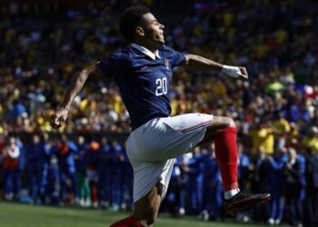 perdió 3-1 contra Francia que jugó a media máquina