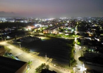 Alcaldía de Barranquilla amplía infraestructura de alumbrado público en el sector de la IED San Luis, en Las Gardenias – Alcaldía de Barranquilla, Distrito Especial, Industrial y Portuario