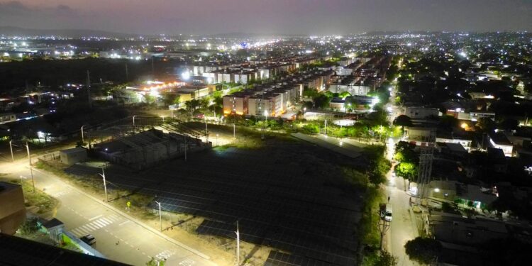 Alcaldía de Barranquilla amplía infraestructura de alumbrado público en el sector de la IED San Luis, en Las Gardenias – Alcaldía de Barranquilla, Distrito Especial, Industrial y Portuario