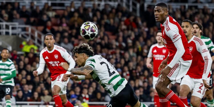 Arsenal conservó ventaja sobre Sporting y se enfrentará al Atlético de Madrid