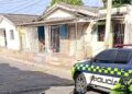 Asesinan a un hombre dentro de una vivienda en el barrio La Sierrita; una menor de 3 años resultó herida en medio del ataque a bala