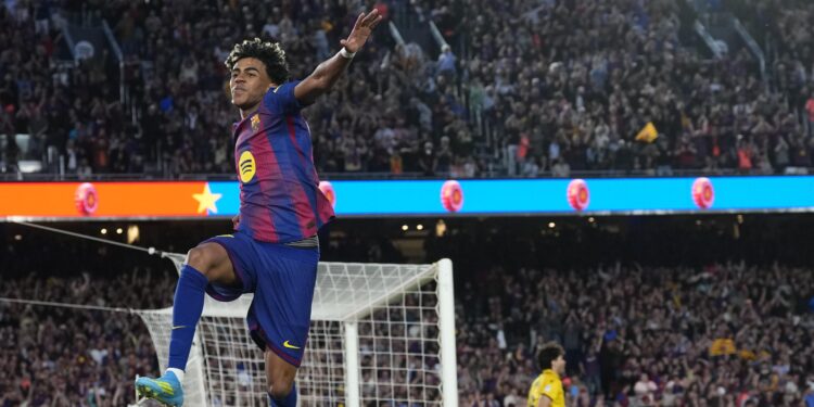 Barcelona goleó al Espanyol y prácticamente sentencia LaLiga