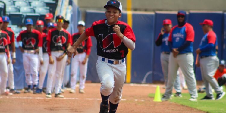 Barranquilla realizó tryout de béisbol organizado por Team Rentería y DPL