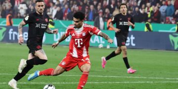 Con goles de Kane y Díaz, el Bayern se metió en la final de la Copa de Alemania