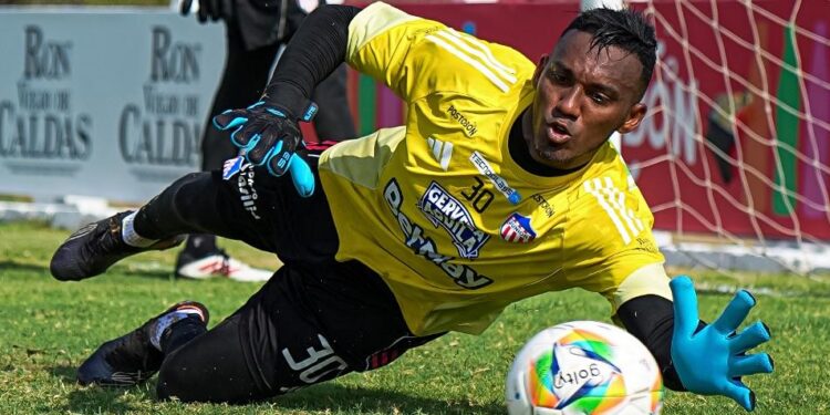 Con su equipo alterno, Junior busca acercarse al segundo lugar