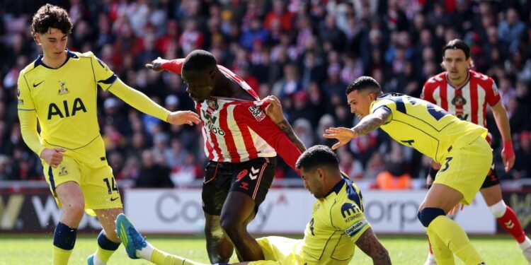 El Tottenham no levanta cabeza y se mete zona de descenso