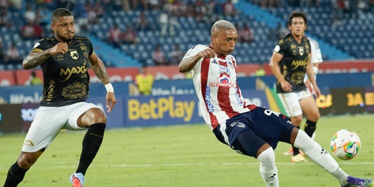 Jermein Peña y sus cinco expulsiones que han dejado mal parado al Junior