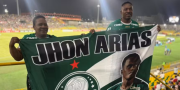 Jhon Arias tuvo barra propia en el partido de Palmeiras contra Junior