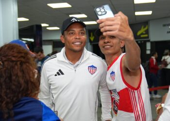 Junior ya está en Asunción para enfrentar a Cerro Porteño