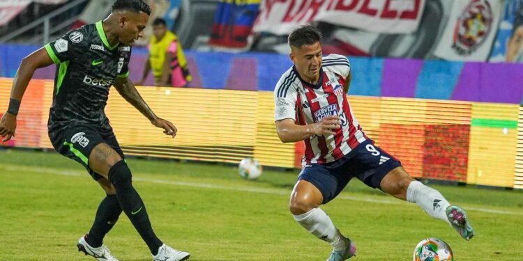 La falta de gol de Paiva revive la historia del ‘Conejo’ Escurinho en Junior