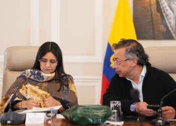 Las explosivas denuncias de Angie Rodríguez sobre corrupción en el Gobierno desatan una tormenta política en el país