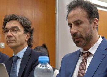 Médico Leopoldo Luque dijo que "no estaba a cargo" de la salud de Maradona