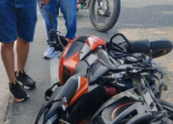 Peatón muere arrollado por motocicleta en la calle 30 a la altura del colegio Inem