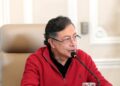 Petro advierte nuevas alzas al salario mínimo frente a las políticas del Banco de la República