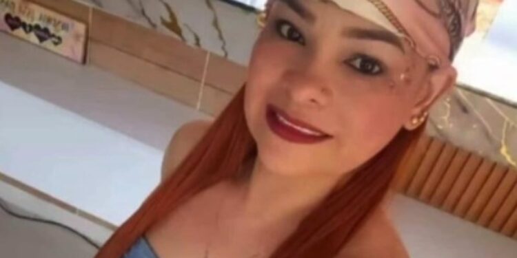 Policía hace rastreo de información tras muerte de mujer por cirugía estética en casa de Las Nieves