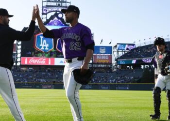 Quintana no pudo contener la ofensiva de los Dodgers y sufrió su segunda derrota