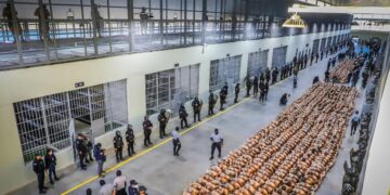 Régimen de excepción en El Salvador: se elevan a 512 las muertes en cárceles salvadoreñas, según ONG