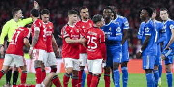 Seis partidos de suspensión al argentino Prestianni por los insultos a Vinicius