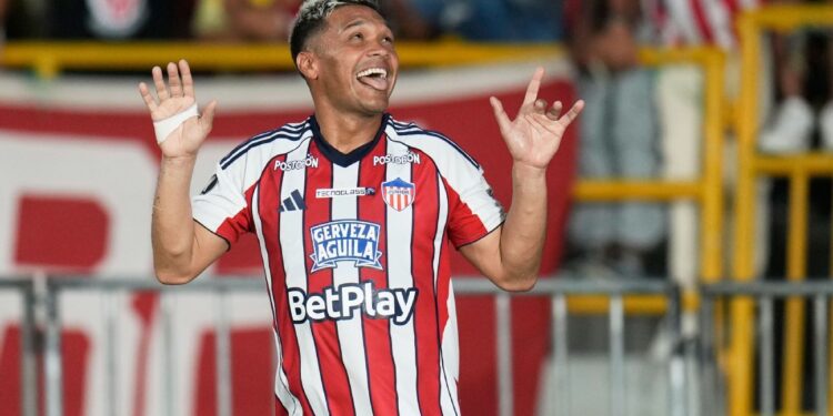 Show de Don "Teo" en el empate de Junior al favorito Palmeiras en Libertadores