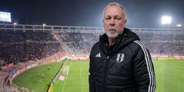 Técnico de Perú confirma que jugará la próxima eliminatoria en la altura