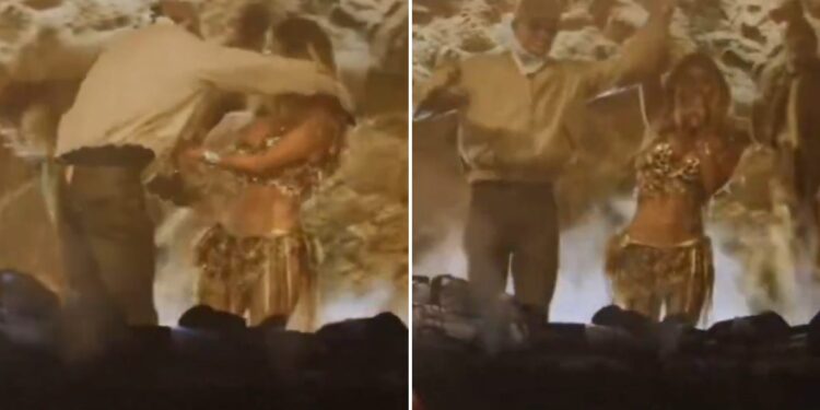 Video | Karol G habría rechazado a Peso Pluma en pleno Coachella: ¿qué pasó?