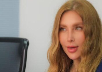 también elevará al 100% los aranceles a las importaciones