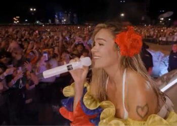 ¿Cuánto habría ganado Karol G por su show en Coachella?
