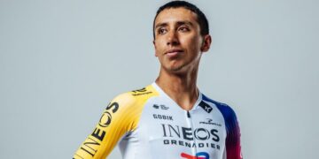 ¿Egan Bernal no podrá viajar al Giro de Italia? Esto es lo que se sabe