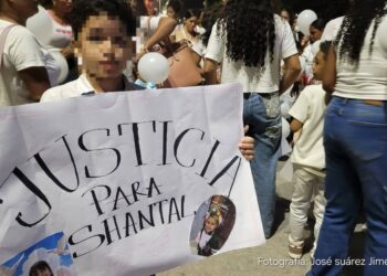 "¿Por qué sigue libre el responsable?": claman justicia por niña que murió arrollada por motociclista en Puerto Colombia