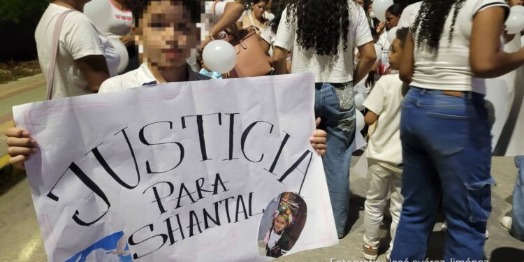 "¿Por qué sigue libre el responsable?": claman justicia por niña que murió arrollada por motociclista en Puerto Colombia