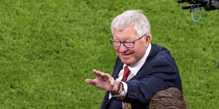 Alex Ferguson fue hospitalizado antes del Manchester United