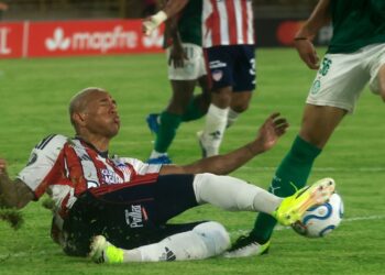 Apoyo de Alfredo Arias a Jermein Peña: "Es un jugador, no un delincuente"