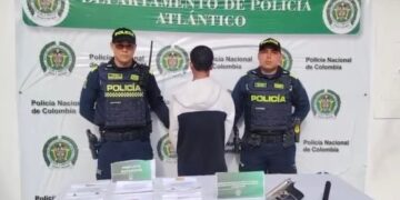 Aprehenden a adolescente señalado de extorsionar en una tienda en Palmar de Varela