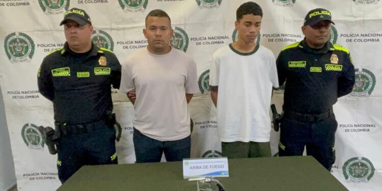 "Arma en mano y listos para atracar": así cayeron alias Pello y Eber, presuntos ladrones de oro en Barranquilla