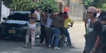 Ataque armado deja tres heridos en un taller de Sabanalarga