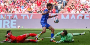 Bayern Múnich salvó un punto sobre el final ante el colero Heidenheim