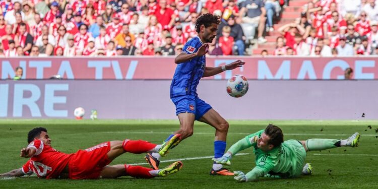 Bayern Múnich salvó un punto sobre el final ante el colero Heidenheim