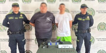 Capturan a dos presuntos integrantes de los Costeños con armas que serían usadas para extorsiones y hurtos