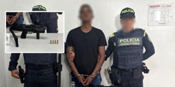 Capturan a joven con una subametralladora mini uzi en el mercado de Soledad: "Tiene anotaciones judiciales"