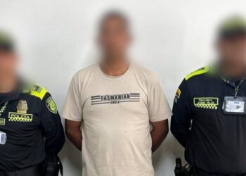 Capturan en el aeropuerto de Barranquilla a hombre requerido por presunta extorsión y concierto para delinquir