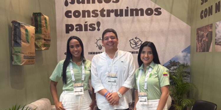Cemento País ratifica liderazgo técnico durante encuentro internacional de construcción en Cartagena