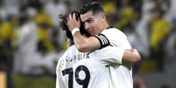 Cristiano Ronaldo celebra con un doblete su primer título con Al Nassr