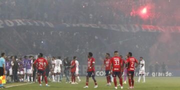 DIM perdió en el escritorio el partido suspendido ante Flamengo por desmanes en su estadio