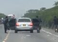 Hombres encapuchados y armados atracaron a ocupantes de un vehículo en una vía de La Guajira