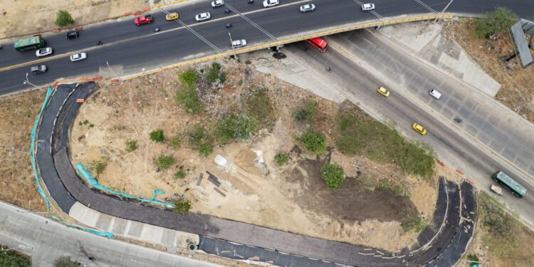 Invías construirá ‘oreja’ en el puente Simón Bolívar — NoticiasBQ