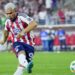 Junior, finalista, con el sello de Teófilo y Rodallega de villano