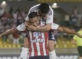 Junior sufrió hasta el final, pero ganó y tiene chance de ir a la Sudamericana