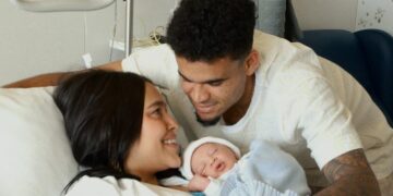 Luis Díaz y su esposa anunciaron el nacimiento de Fernando, su tercer hijo