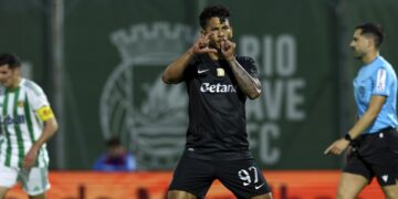 Luis Suárez contribuyó con gol al triunfo del Sporting sobre Rio Ave